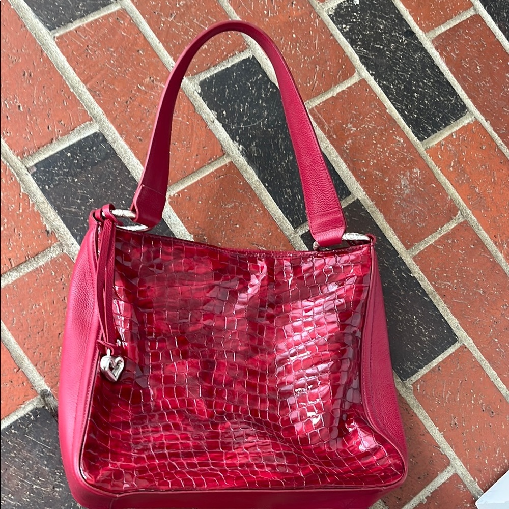 Elegant Red Crocodile-Embossed Women's Bag